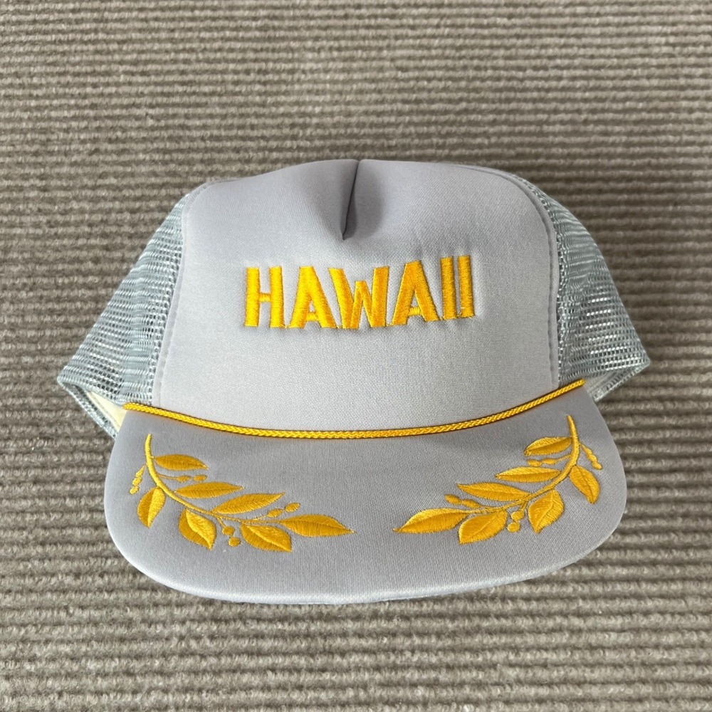 Vintage Hawaii Trucker Hat Gray Gold Embroidered Laurel Snapback Mesh Cap NWOT